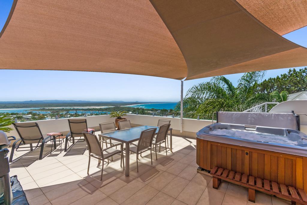 Bali Hai Apartments Noosa Exterior photo