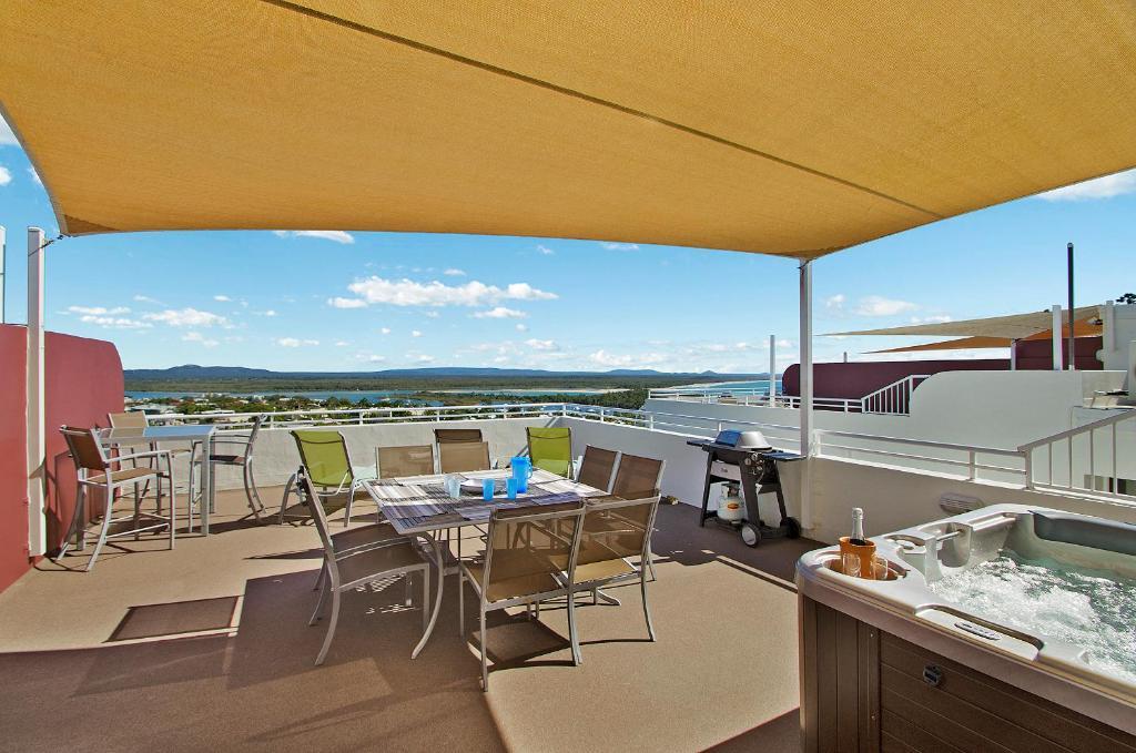 Bali Hai Apartments Noosa Room photo